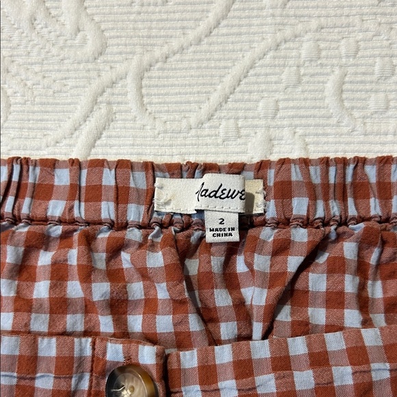 Madewell Off Shoulder Checkered Button-Up Blouse. Size 2 - Picture 6 of 9